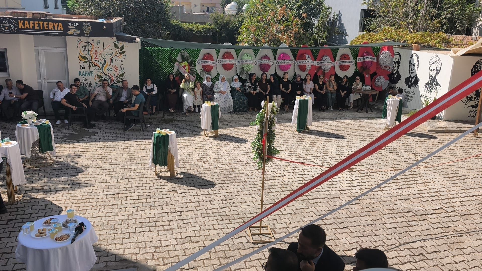 Denklem Akademi Çalılşma Salonu (3)