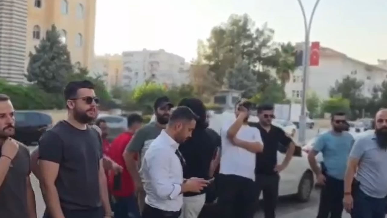 Özgürlük Pankarti Tepki̇12