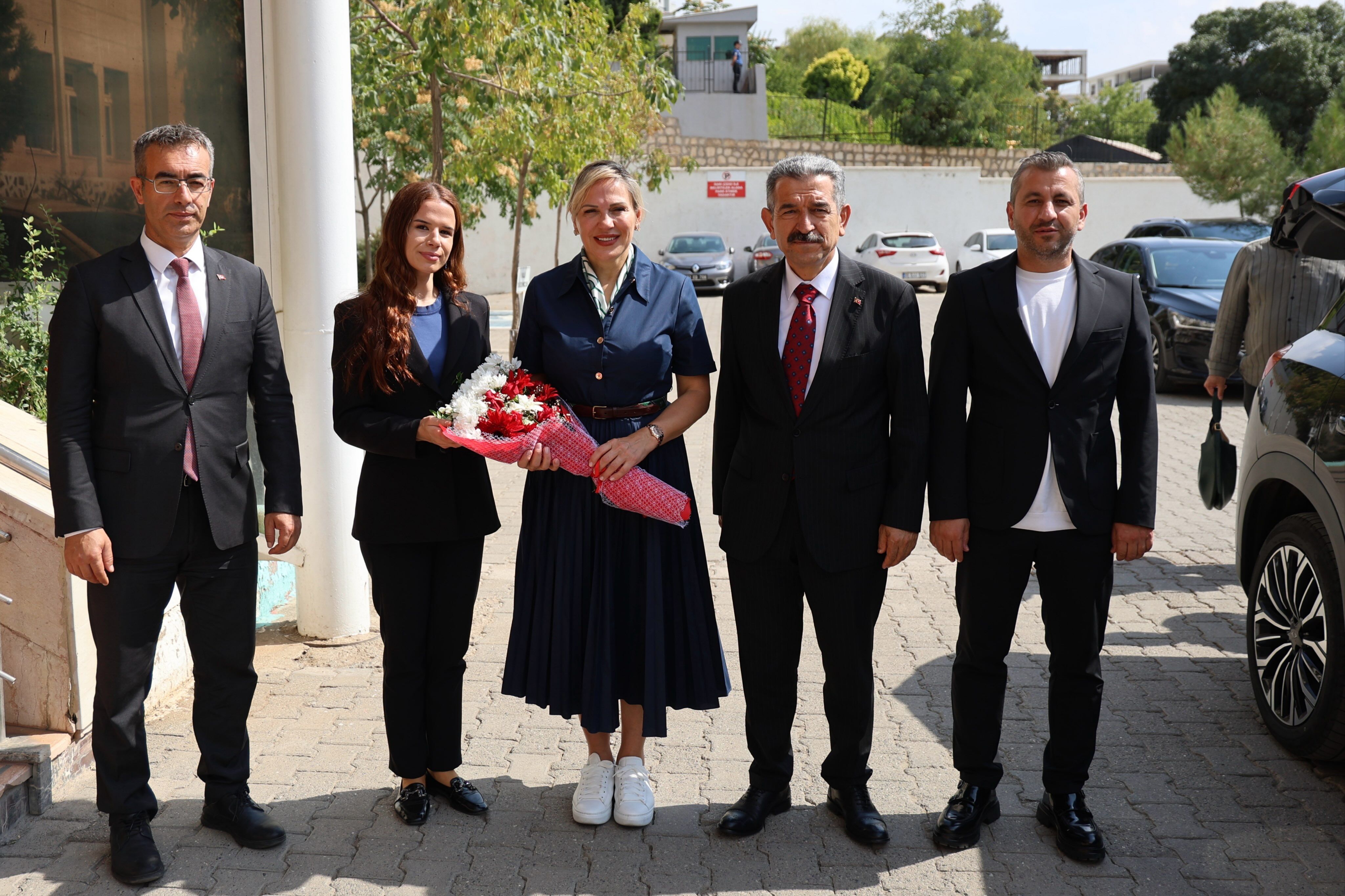ZİYARET VALİ-1