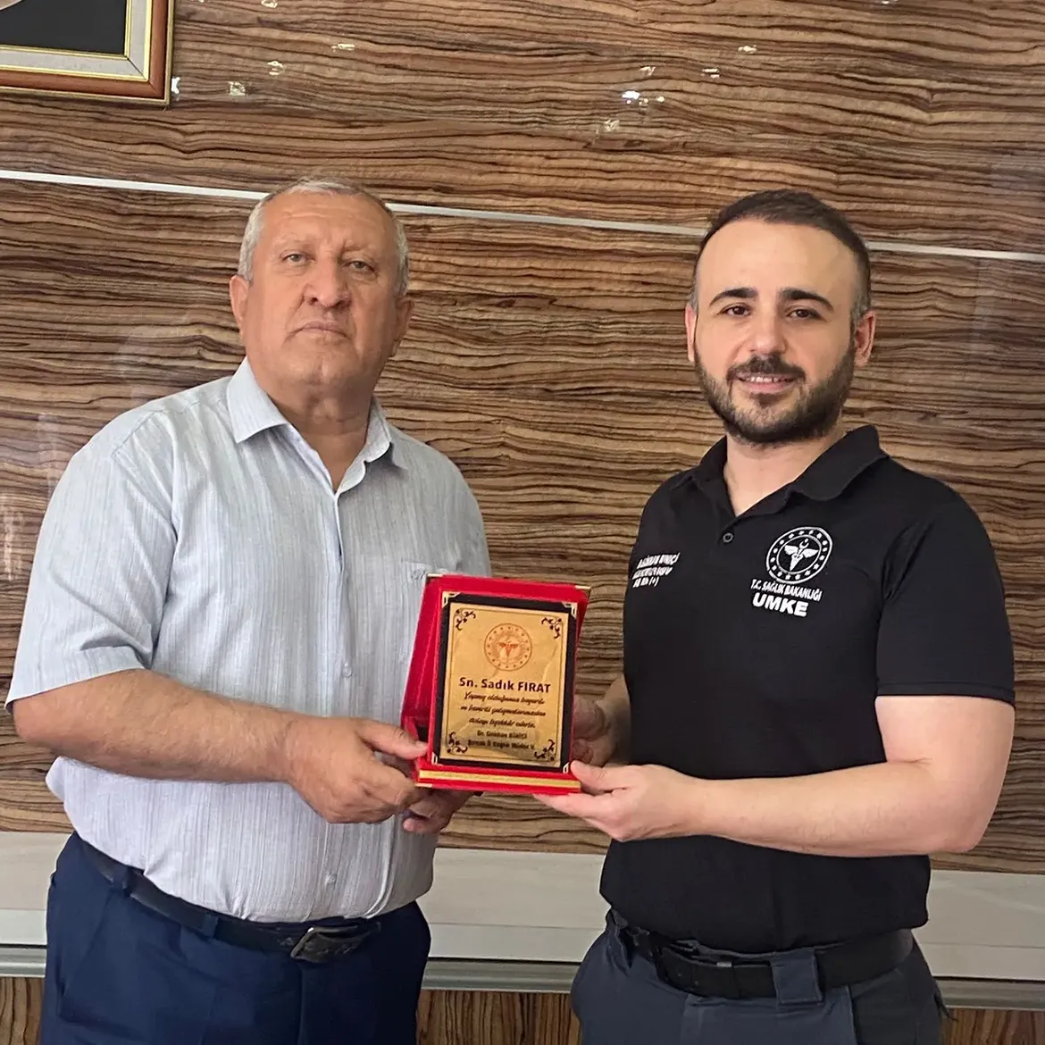 Şırnak İl Sağlık Müdürlüğümüzde Uzun Yıllar Özveriyle Görev Yapan Değerli Personelimiz Sadık Fı (1)