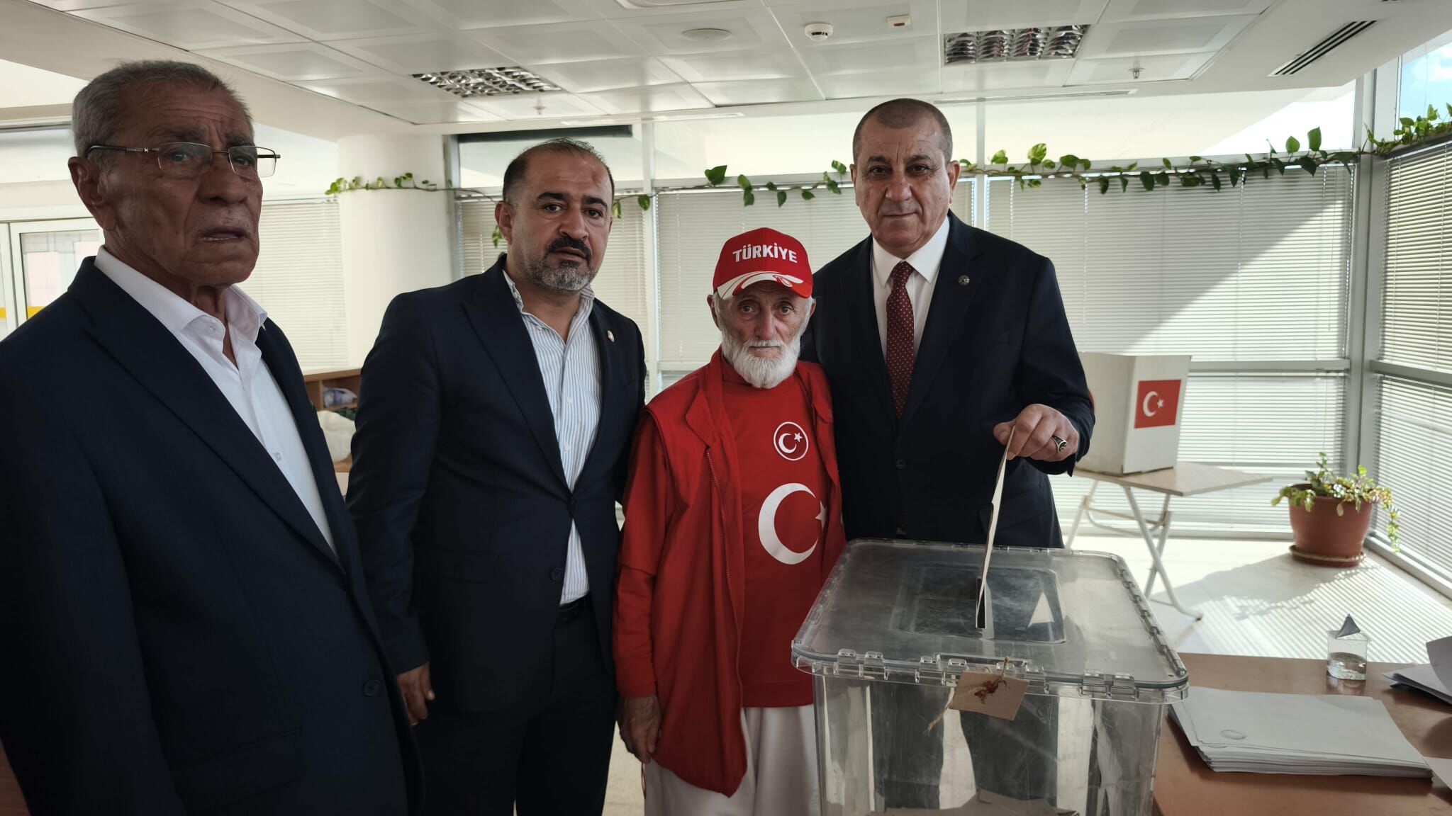 MHP Şırnak İl Kongresi’nde oy kullanma işlemi başladı