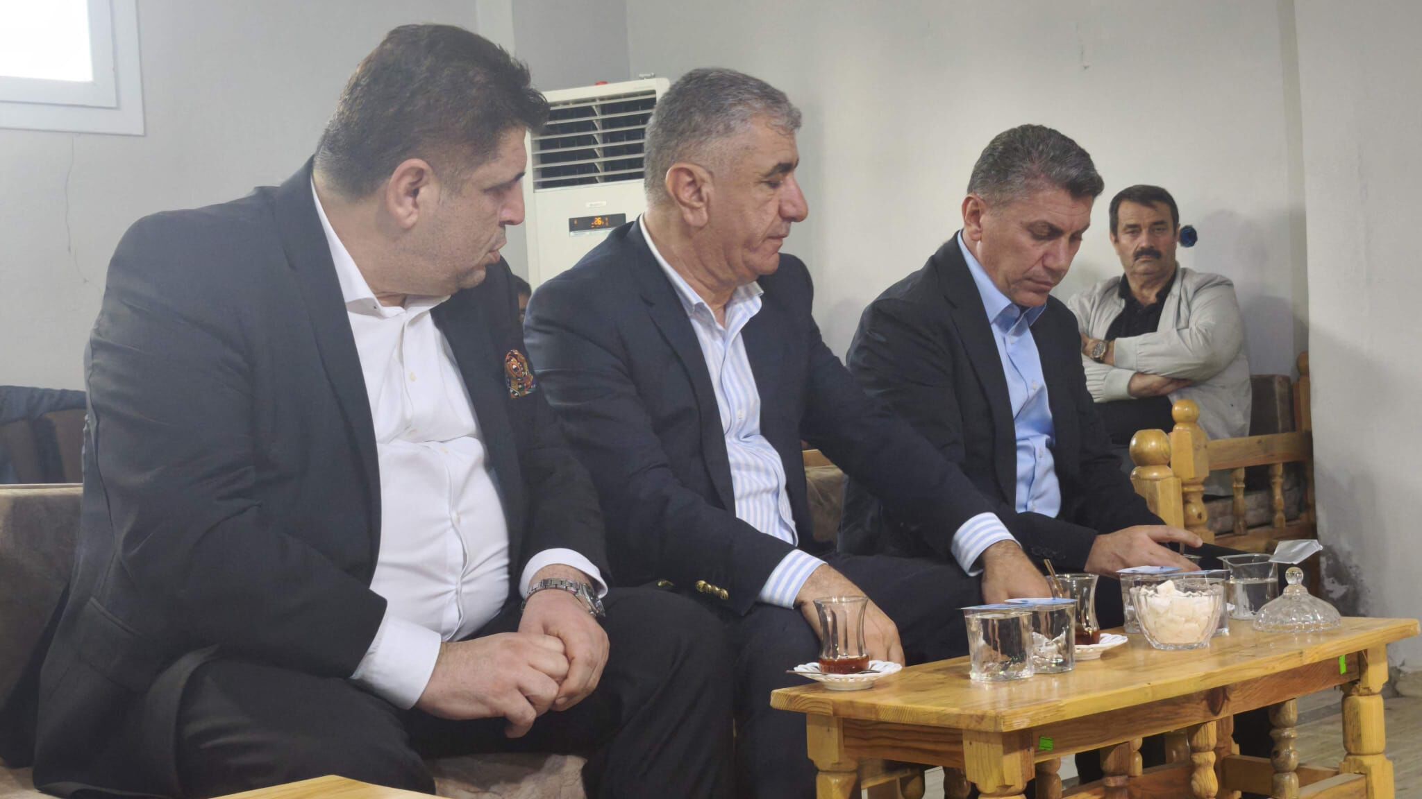 Besen Ve Ökten Zi̇yrt (1)