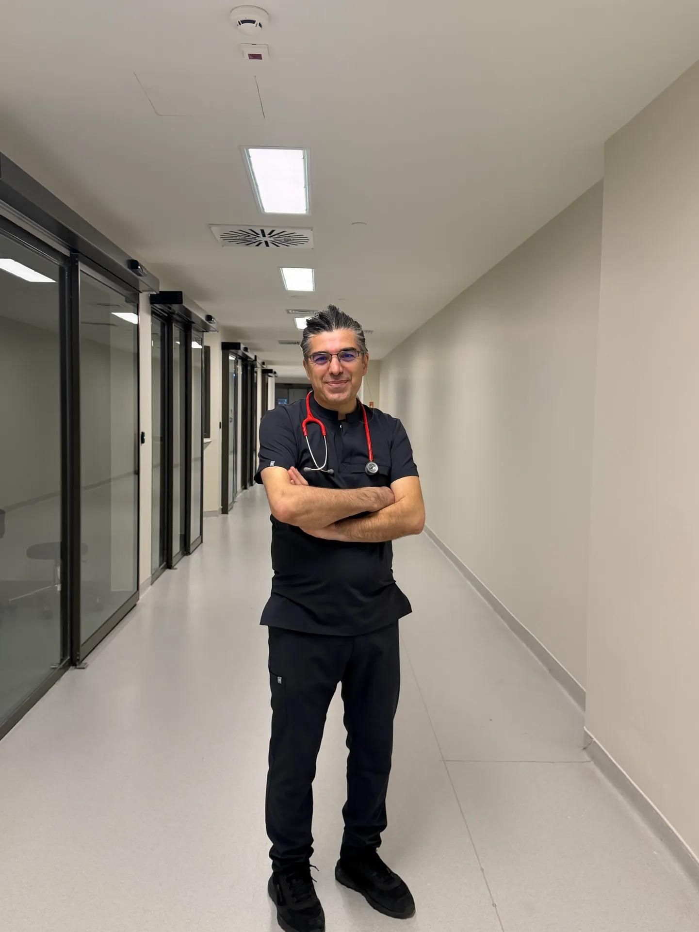 Doktor Ayhan (3)