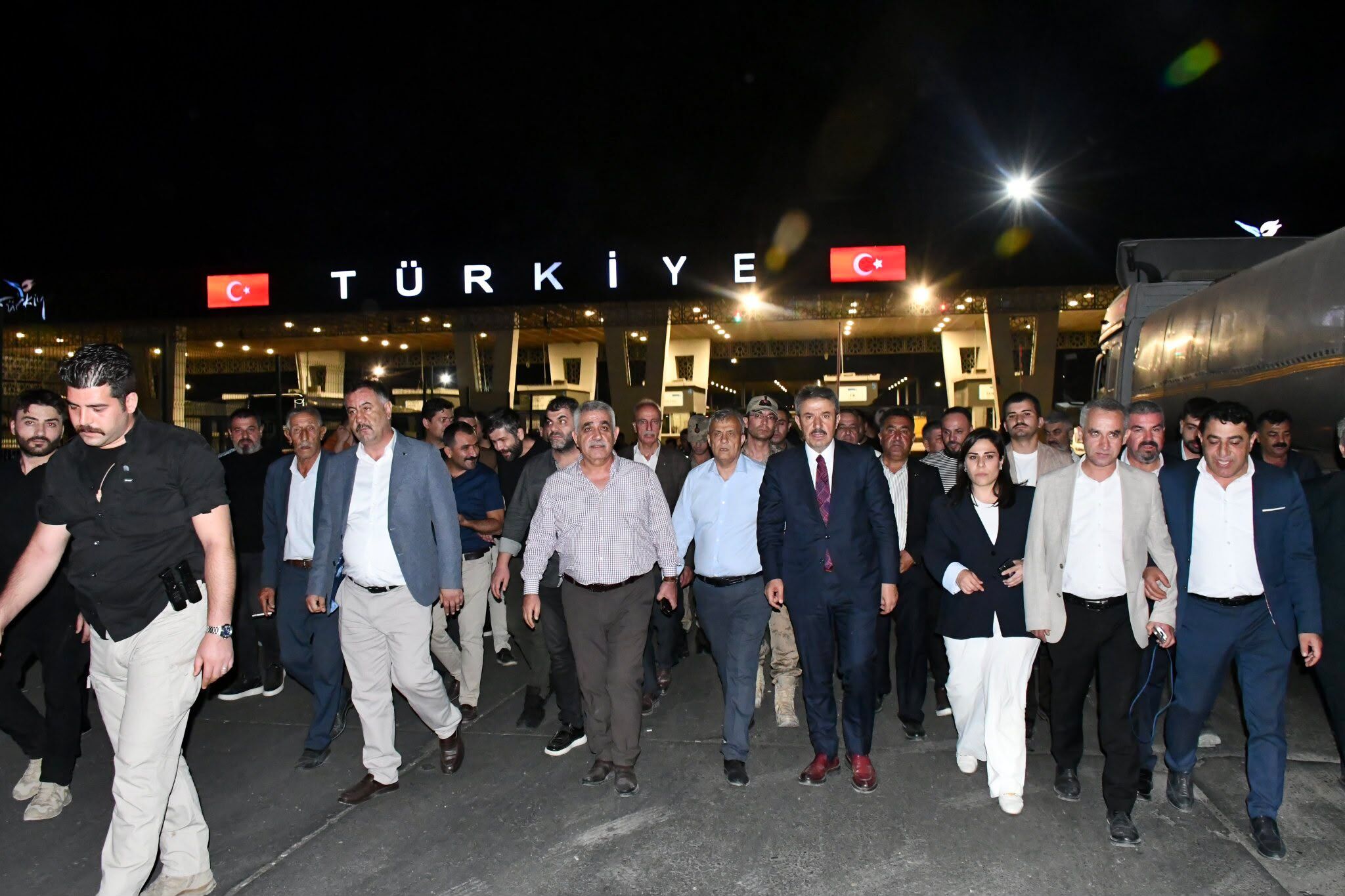 Habur Şöförleri̇n Sesi̇ Duyuldu (4)