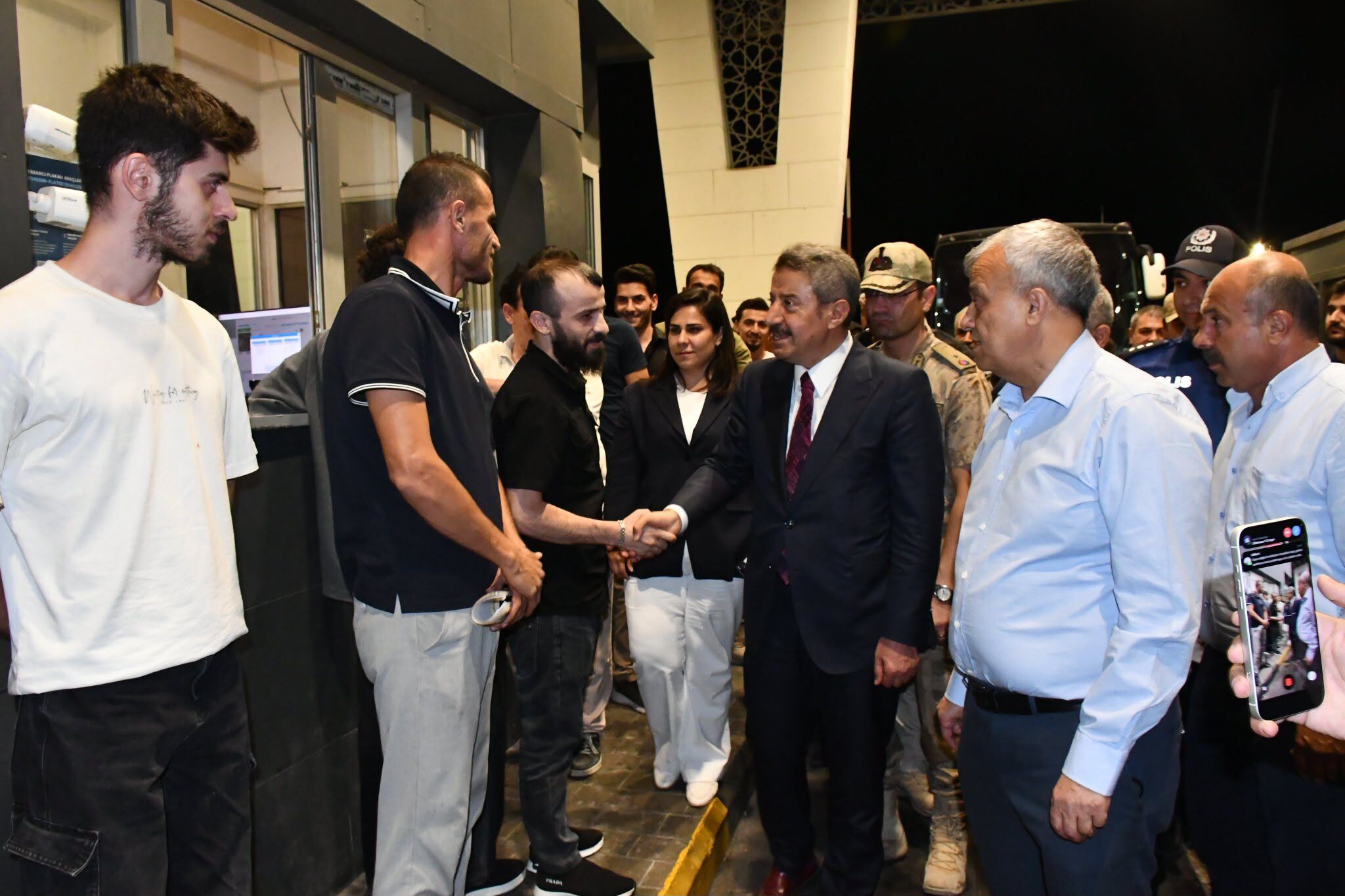 Habur Şöförleri̇n Sesi̇ Duyuldu (5)