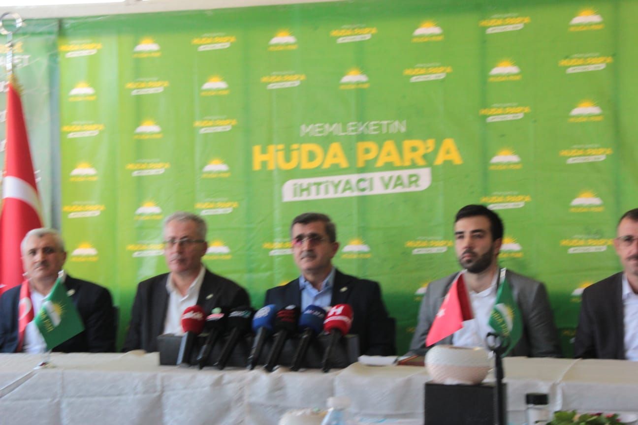 Hüda Par Basın Toplantıwsı (26)
