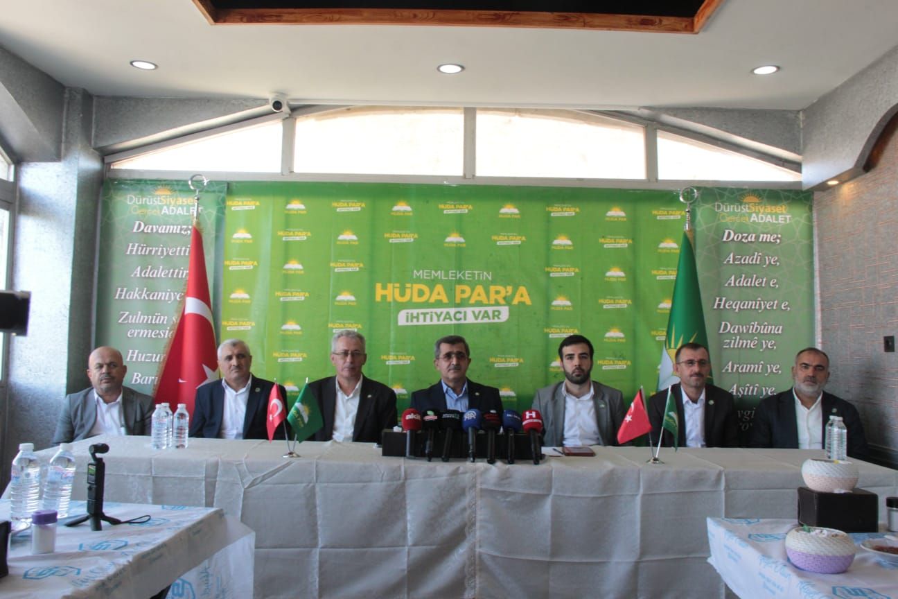 Hüda Par Basın Toplantıwsı (32)