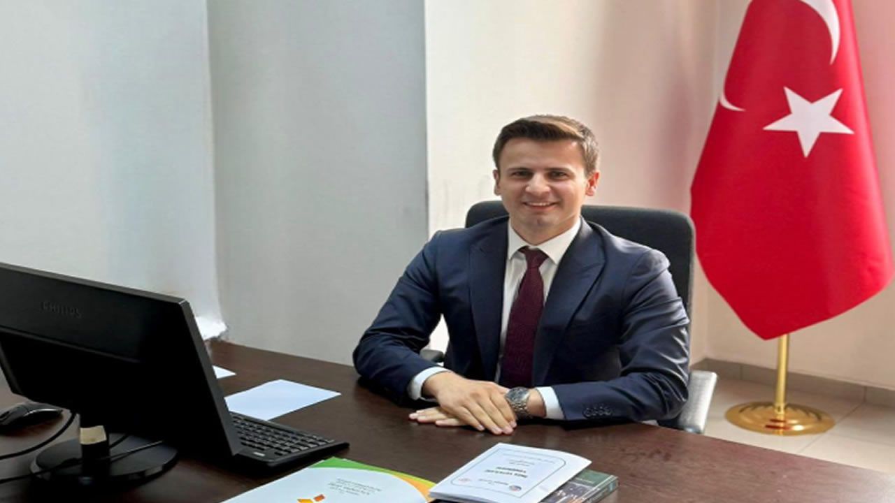 Şırnaklı Kaymakamdan Öğrencilere ve İhtiyaç Sahibi Ailelere Destek