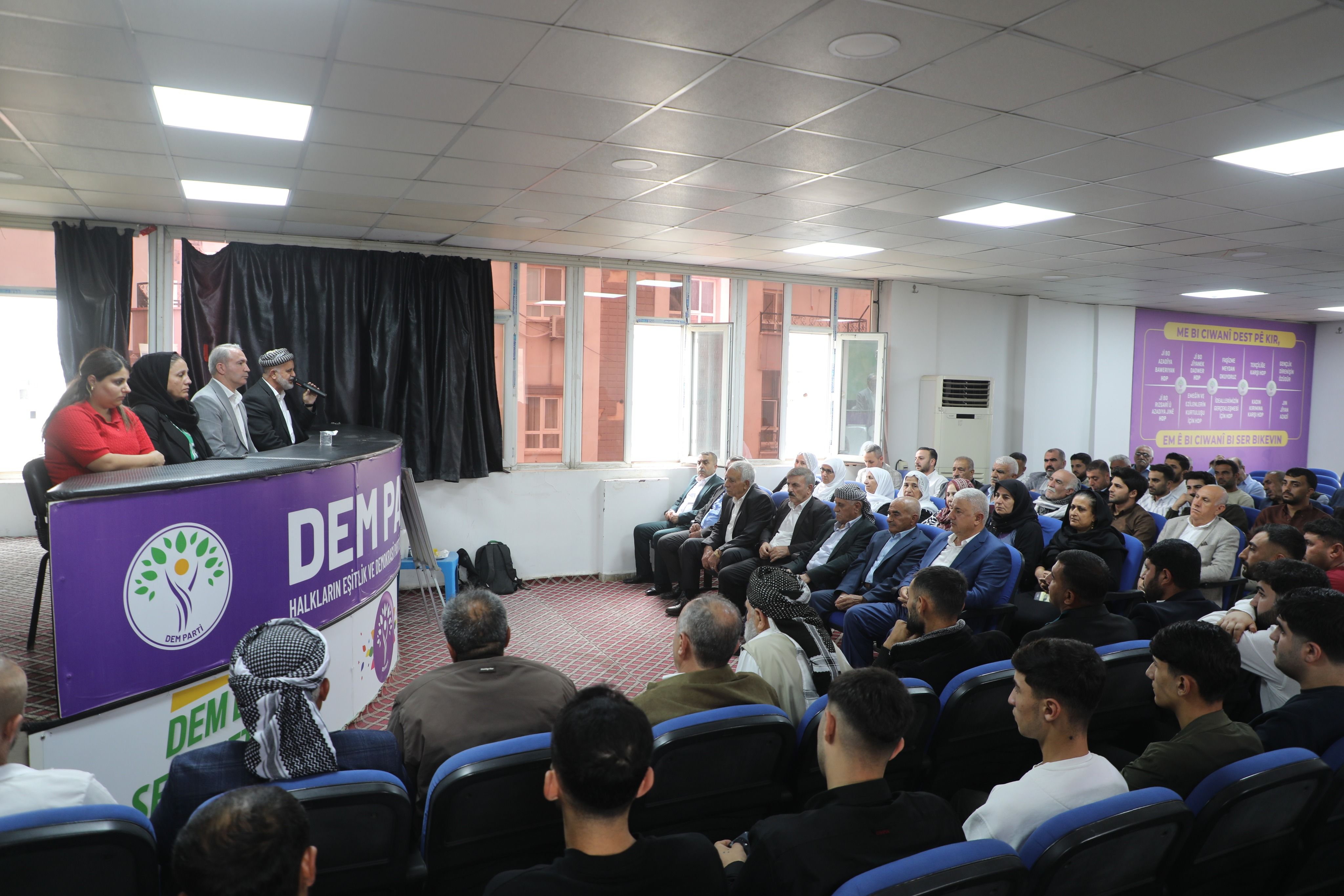 Cizre’de İki Aile Arasındaki Husumet Barışla Son Buldu