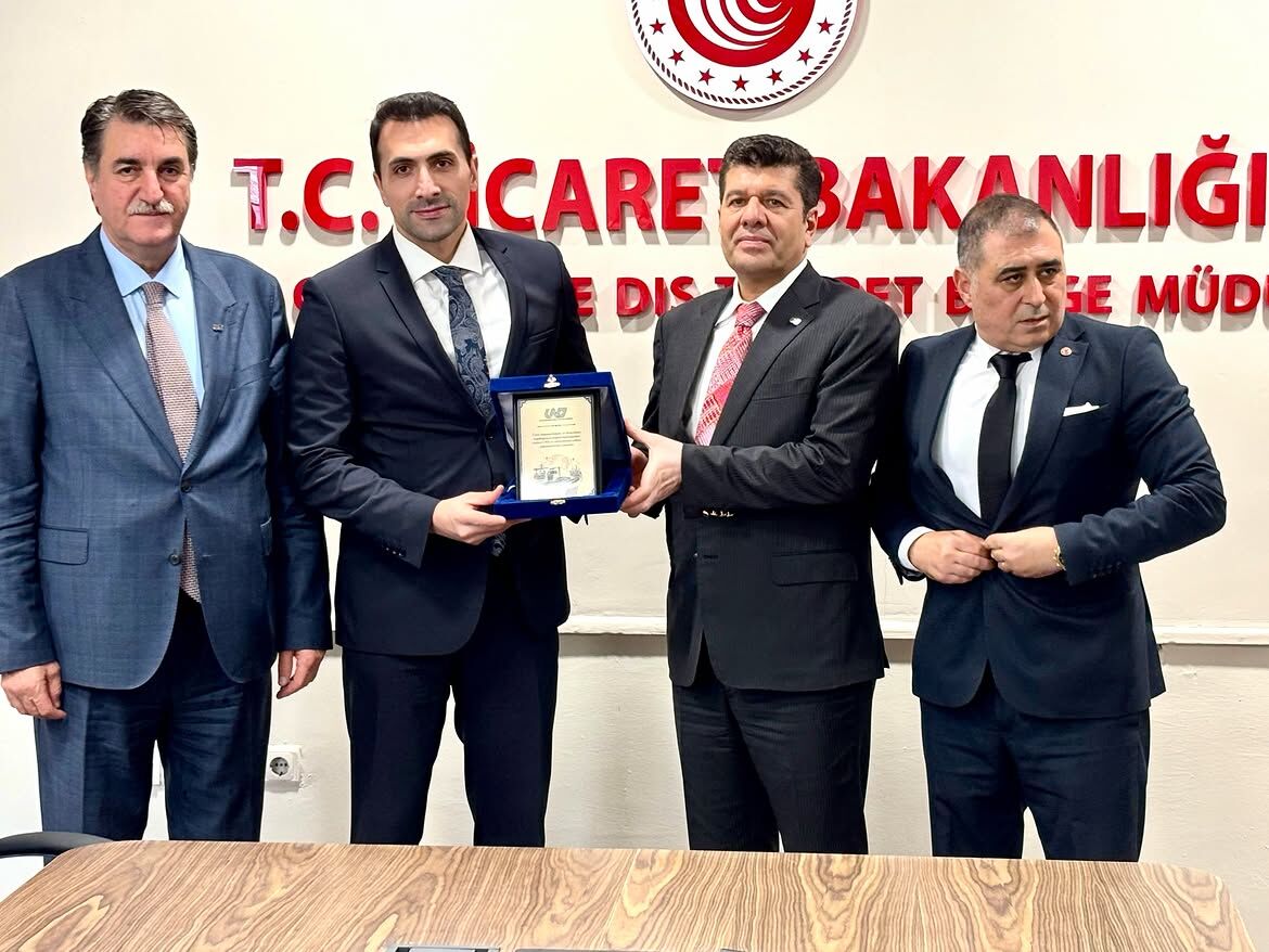 Und, Irak’ta Transi̇t Taşimalar İçi̇n Üst Düzey Görüşmeler Gerçekleşti̇rdi̇ Ikby Gümrükler Genel Müd (1)