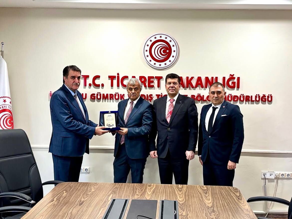 Und, Irak’ta Transi̇t Taşimalar İçi̇n Üst Düzey Görüşmeler Gerçekleşti̇rdi̇ Ikby Gümrükler Genel Müd (2)