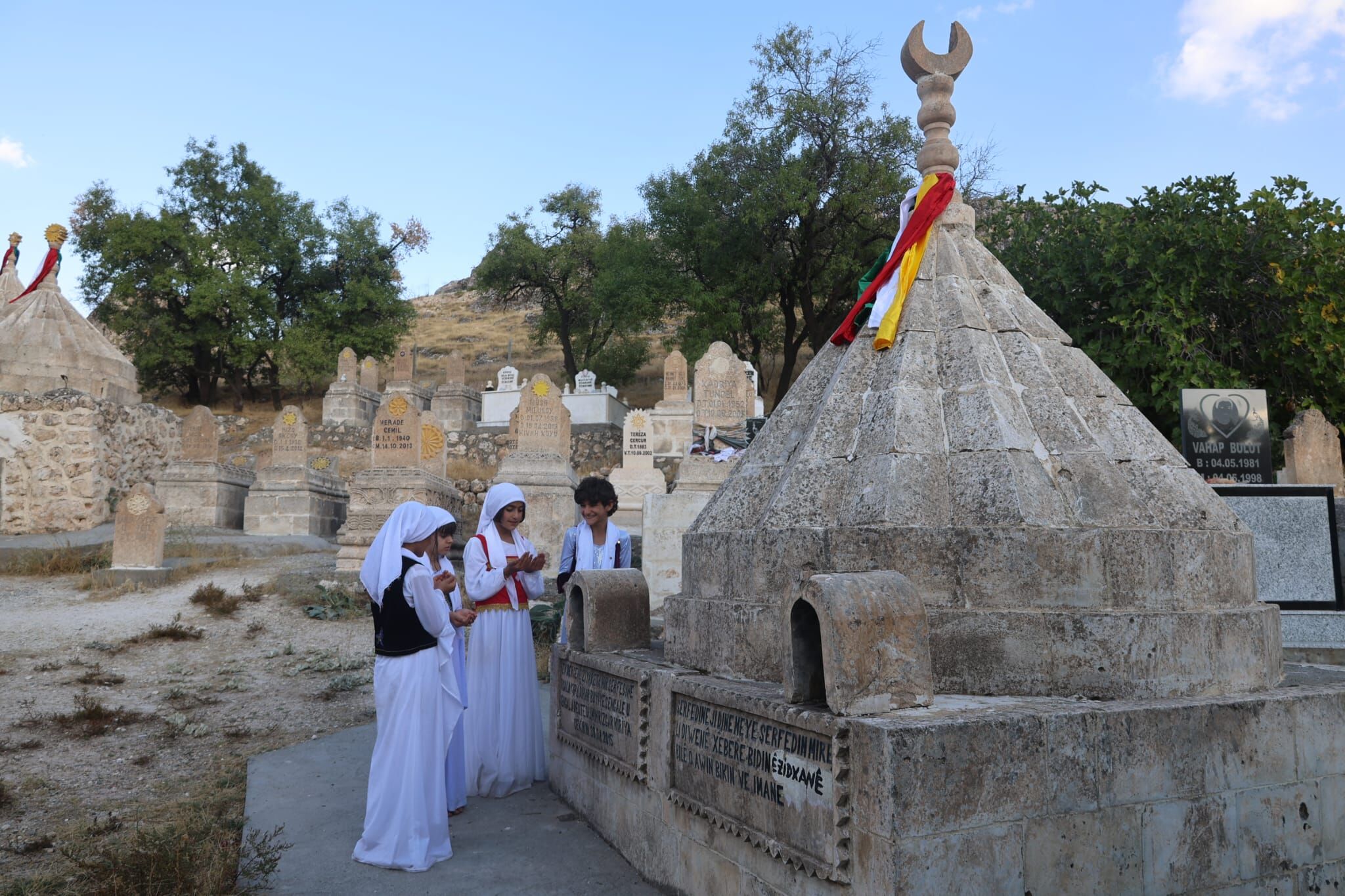 ezidi-1