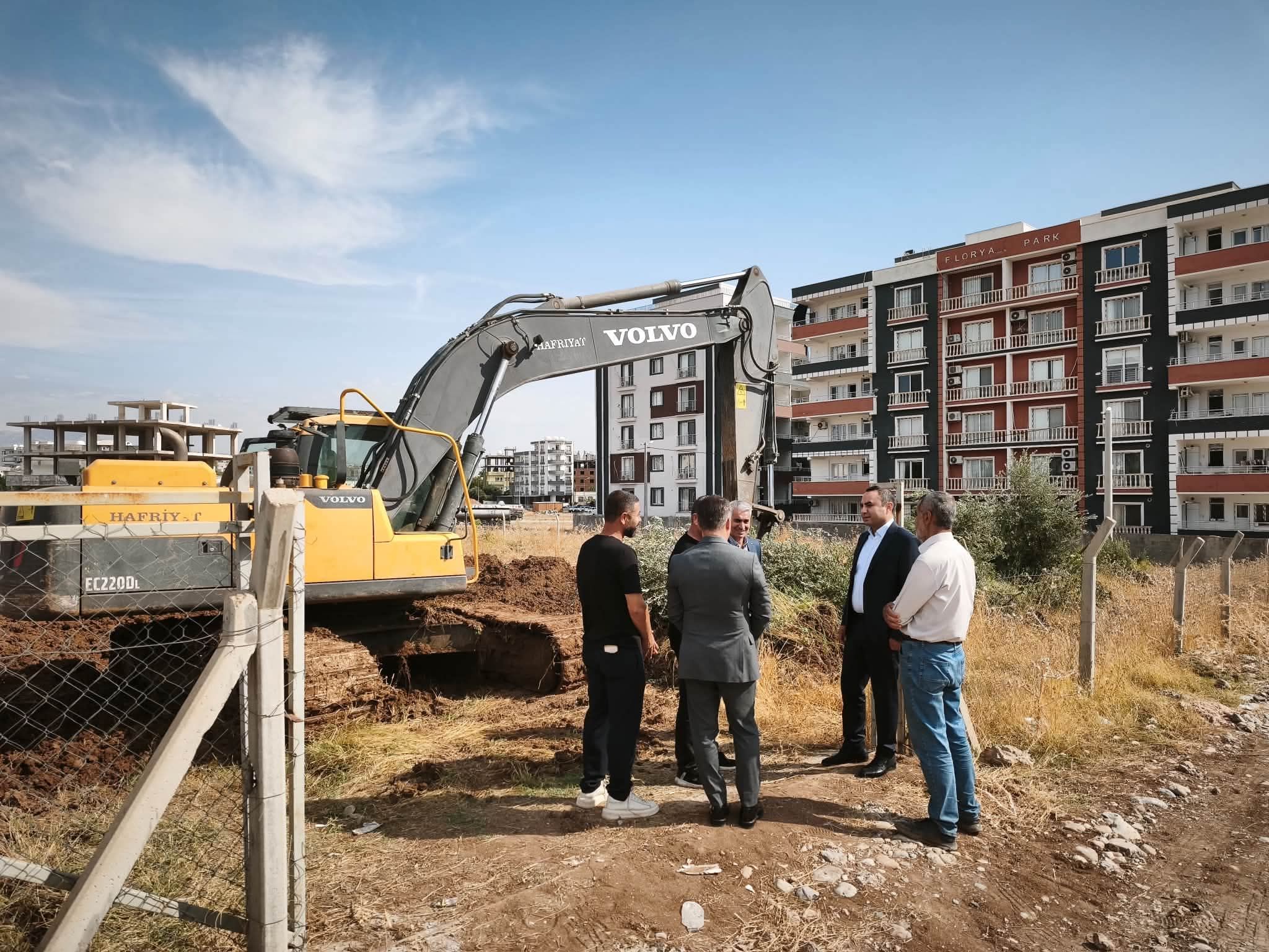 Silopi’de Okul İnşaatı Yerinde İncelendi