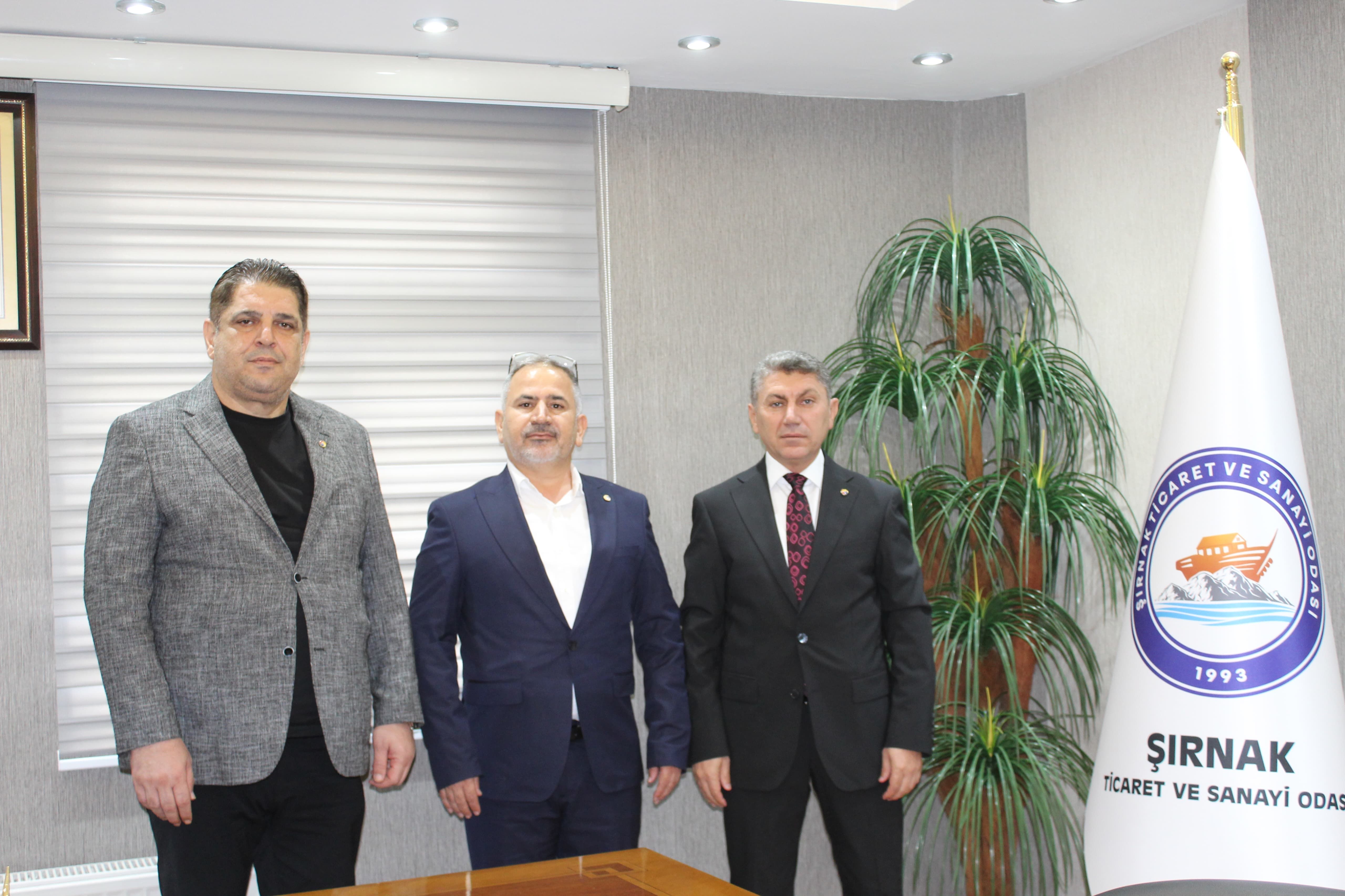 Şırnak Ticaret ve Sanayi Odası’nda (TSO) yeni yönetimin şekillenmesiyle birlikte başkan yardımcıları da belli oldu. Murat Açar, Osman Şen ve Abdullah İmrak, yönetim kurulu başkan yardımcılığı görevlerine seçildi.